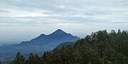 Miniatura para Monte Penanggungan