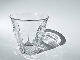 <span class="mw-page-title-main">Duralex Picardie tumbler</span> French drinking glass