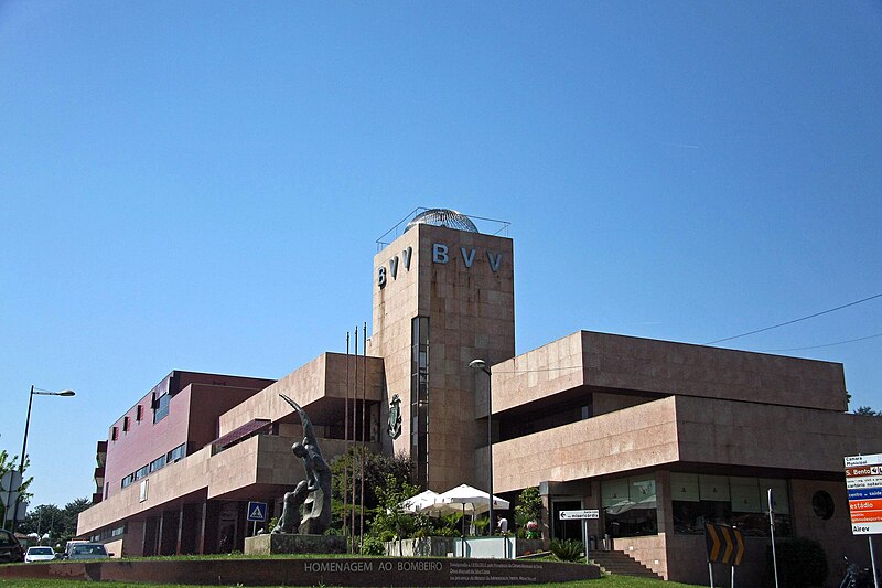 File:Quartel dos Bombeiros Voluntários de Vizela - Portugal (24633091777).jpg