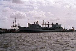 RFA Olmeda Portsmouthissa 1994