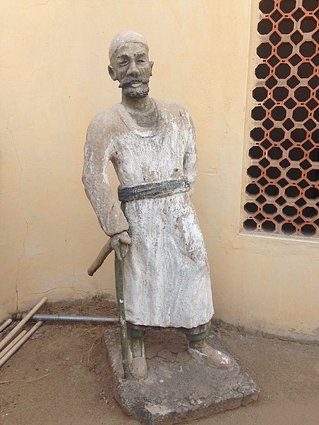 Statue of Rabih az-Zubayr at Maiduguri National Museum