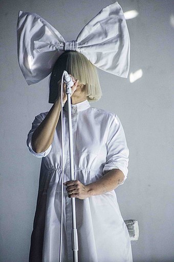 Sia performing in 2016