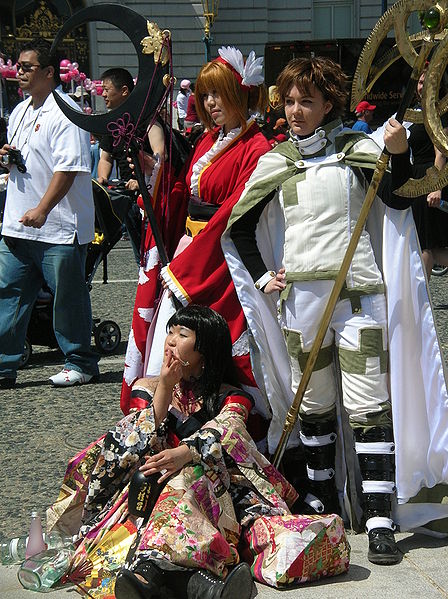 File:Sakura, Syaoran, Yuko Ichihara cosplayers at NCCBF 2010-04-18 2.JPG