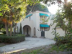 Sarasota FL Binz House01.jpg