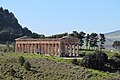 Italien: Archäologische Stätte de:Segesta auf Sizilien, antiker griechischer Tempel