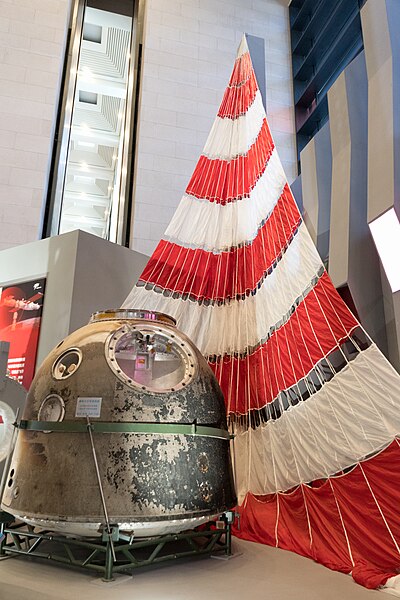 File:Shenzhou-13 at NMC 1.jpg