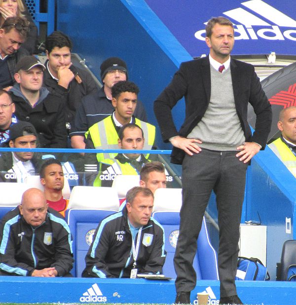 Sherwood managing Aston Villa in 2015