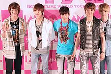 Shinee at the showcase for the documentary film I Am in 2012 Shinee at the I AM showcase 02.jpg