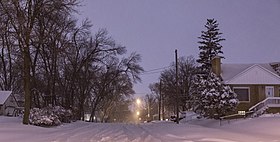 Snowy Winter Night, City of Robbinsdale, Minnesota (25291020434).jpg