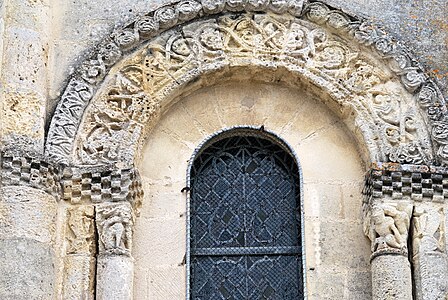 St-Vivien-de-Médoc kilise apsis koyu 3 a.jpg