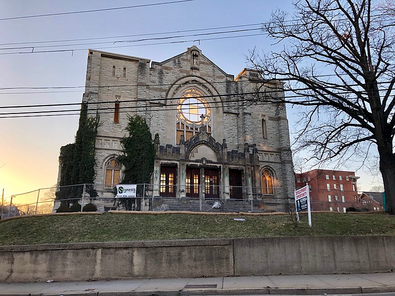 File:St. Andrew Catholic Church Demolition, Avondale, Cincinnati, OH (40264375043).jpg
