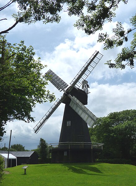 File:Stelling Minnis Windmill in Kent - geograph.org.uk - 6055268.jpg