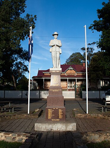 Tarlee-memorial.jpg