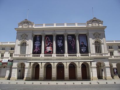 Cómo llegar a Teatro Municipal de Santiago en transporte público - Sobre el lugar