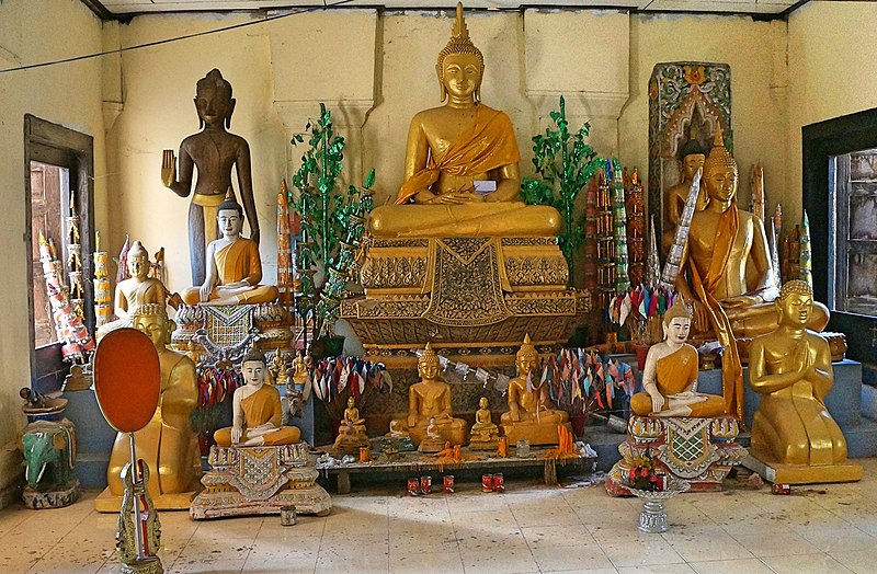 File:Temple de Wat Khon Tai en 2014 (1).jpg