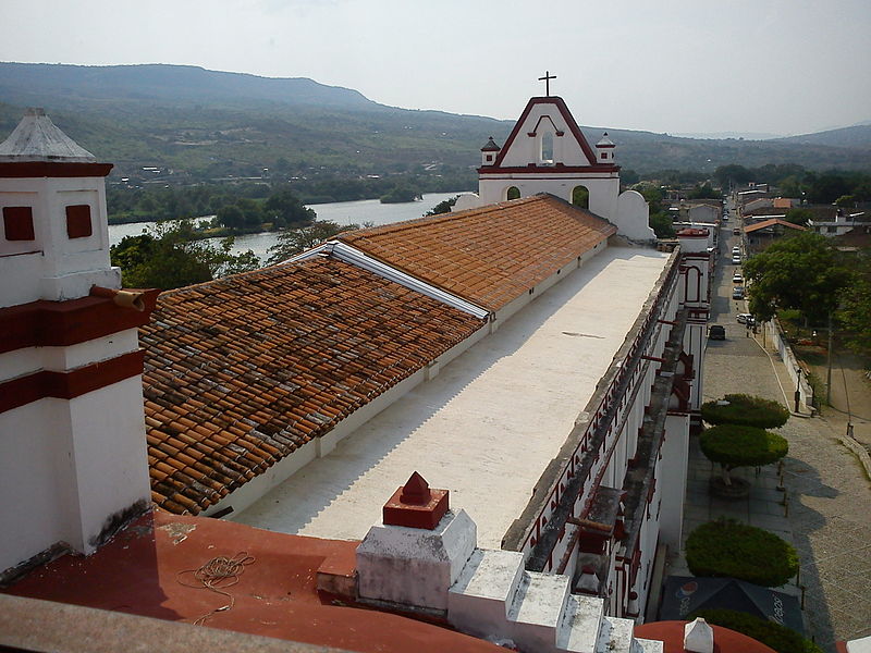 File:Templo de Santo Domingo, Chiapa de Corzo.jpg