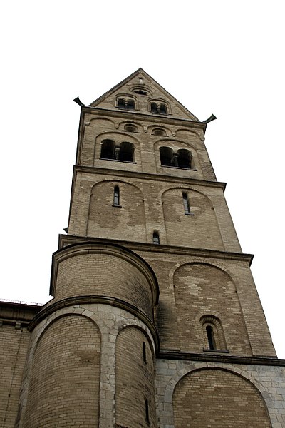 File:Tower - St. Aposteln - Cologne - Germany 2017.jpg