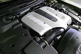 第4代-第5代車型搭載的4.3升V8引擎（代號3UZ-FE）