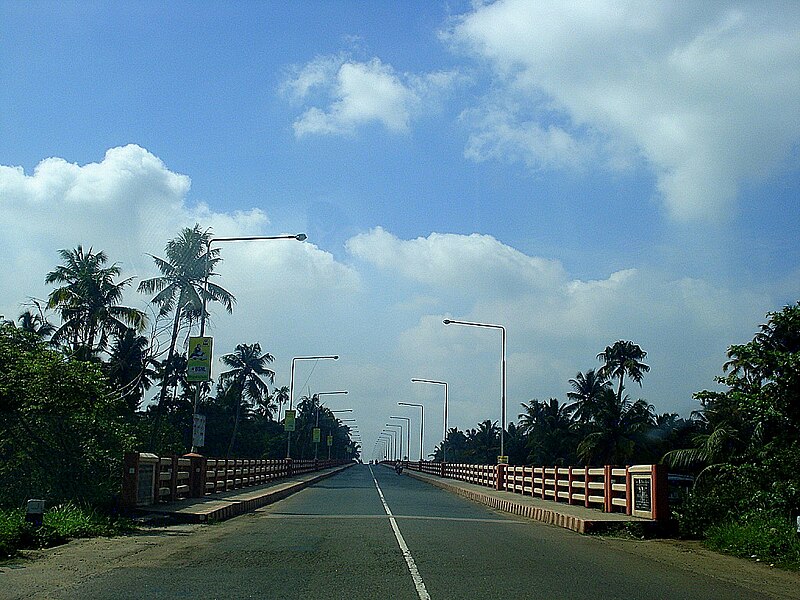 File:Varapuzha-Bridge.JPG