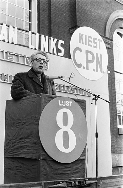 File:Verkiezingsbijeenkomst van de CPN op het Spui in Amsterdam fractievoorzitter v…, Bestanddeelnr 923-3467.jpg