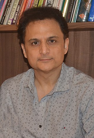 <span class="mw-page-title-main">Vinay Sapru</span> Indian film director and producer