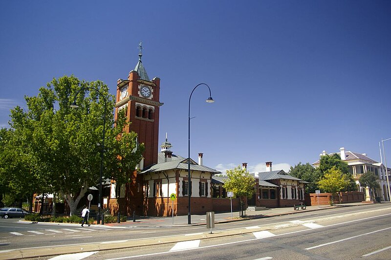 File:Wagga-Court-House.jpg