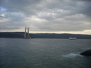 Yavuz Sultan Selim Bridge p7 Jan 2014.JPG