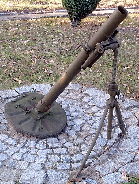 File:Zagan 82 mm moździerz wz 37.jpg