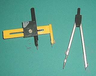 <span class="mw-page-title-main">Compass (drawing tool)</span> Drafting instrument