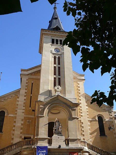 File:Église Saint-Jean-Baptiste-de-la-Salle (Paris) 2.jpg