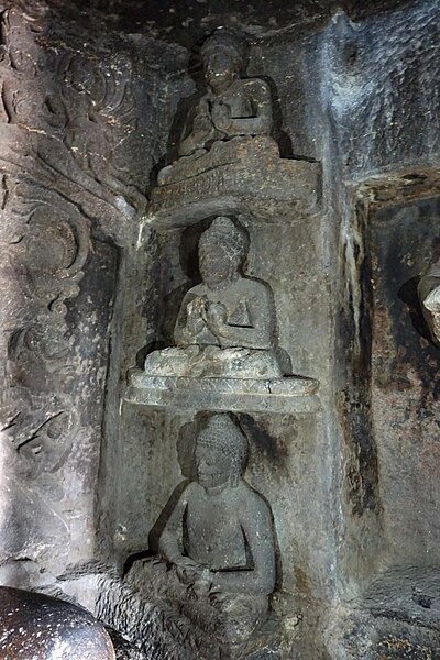 File:030 Buddha Statues (33242495934).jpg