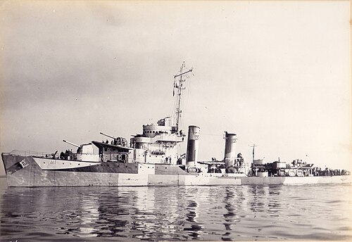 The  Marcílio Dias-class destroyer Mariz e Barros of the Brazilian Navy in 1944