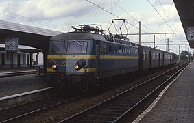 Train à quai en 1987.