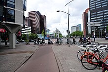 A protected intersection in Rotterdam in the Netherlands. A safe way to cross the road on a bicycle. 13-06-27-rotterdam-by-RalfR-25.jpg