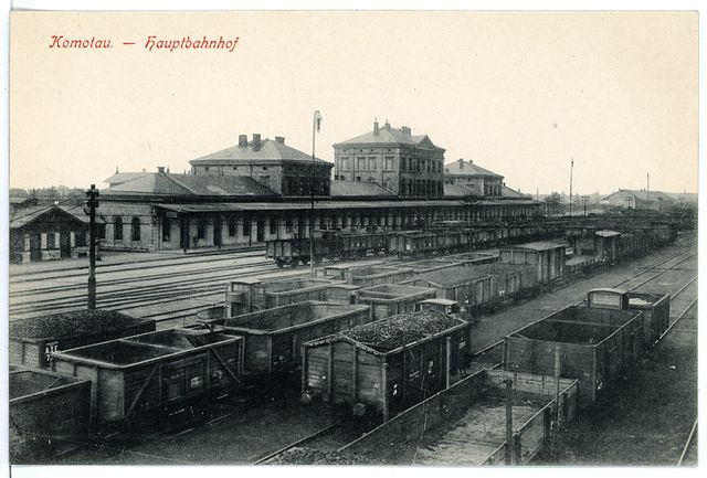 Freight cars at Komotau station in 1913