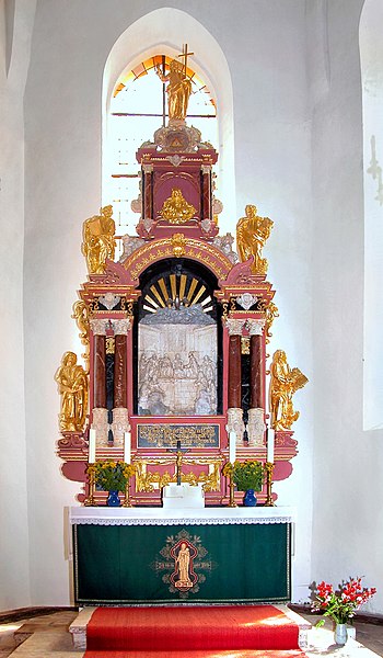 File:20060803260DR Wolkenstein St Bartholomäus Kirche Altar.jpg