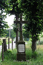 Wayside cross