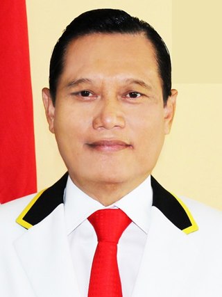 <span class="mw-page-title-main">Adang Daradjatun</span> Indonesian politician and former police general