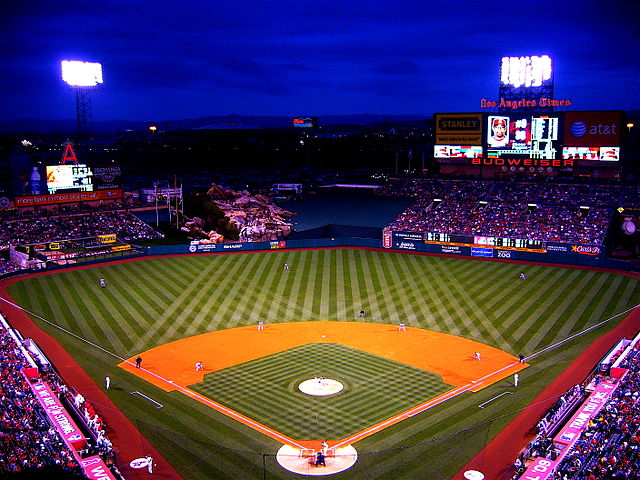 Description de l'image Angel's Stadium 2009.jpg.