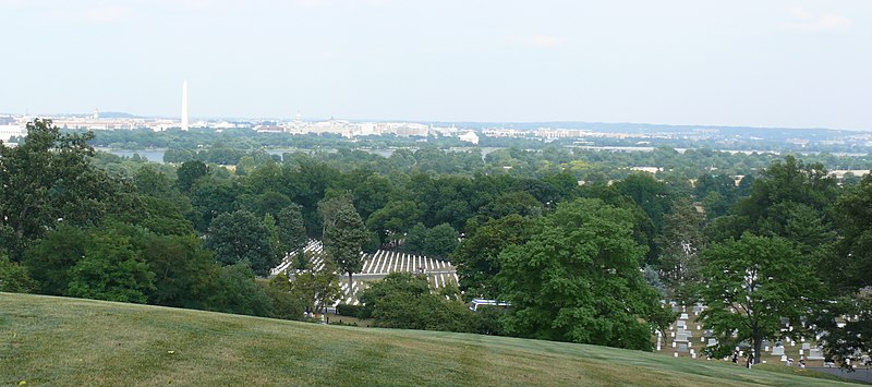 File:Arlington National Cemetery 2007.JPG
