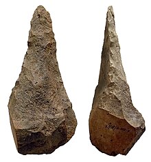 Stone axes from Spain Bifaz micoquiense.jpg