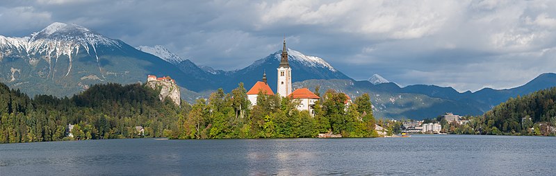 File:Bled Island & Bled Castle (1).jpg