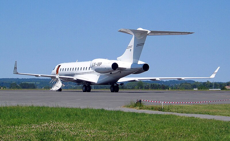 File:Bombardier global express.jpg