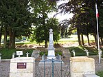 Brandeville cimetiere militaire francais.JPG