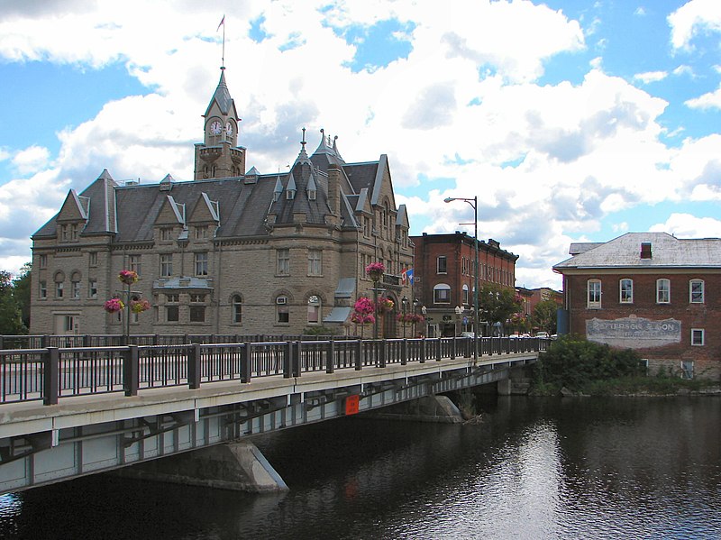 File:Carleton Place ON.jpg