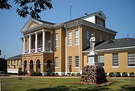 Choctaw County Alabama Courthouse.jpg