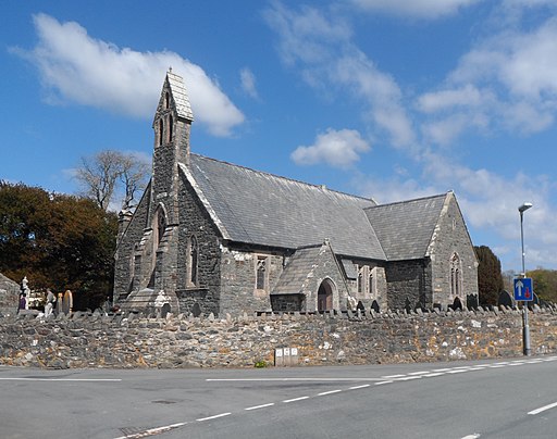 Church in Llanystumdwy - geograph.org.uk - 3946979