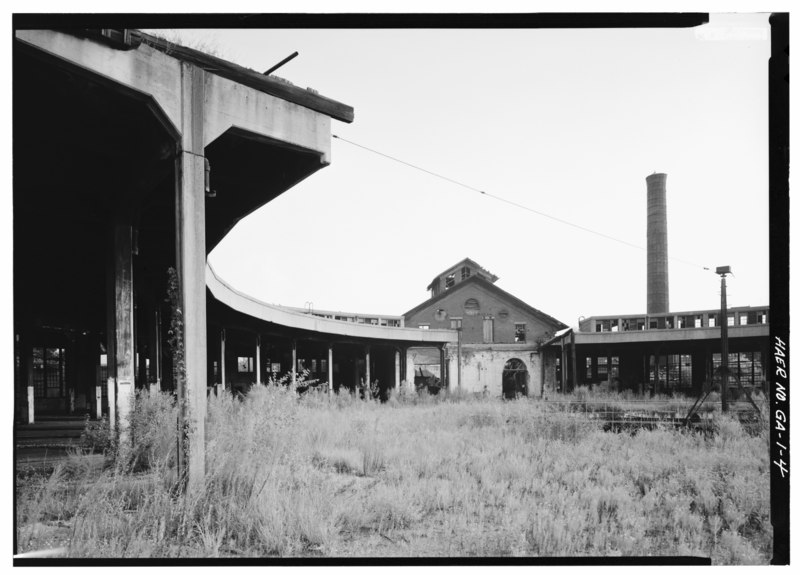 File:Close-in view looking S showing Roundhouse in left foreground with gable-end of Machine Shop and Smokestack in background. - Central of Georgia Railway, Savannah Repair Shops and HAER GA,26-SAV,55A-2.tif