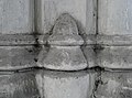 Column in Holy Trinity Church in Mile End, completed in 1839. [305]