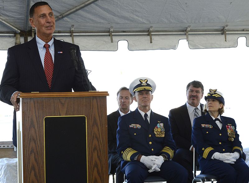 File:Congressman Frank LoBiondo speaks to attendees at the commissioning of the USCGC Rollin Fritch.jpg